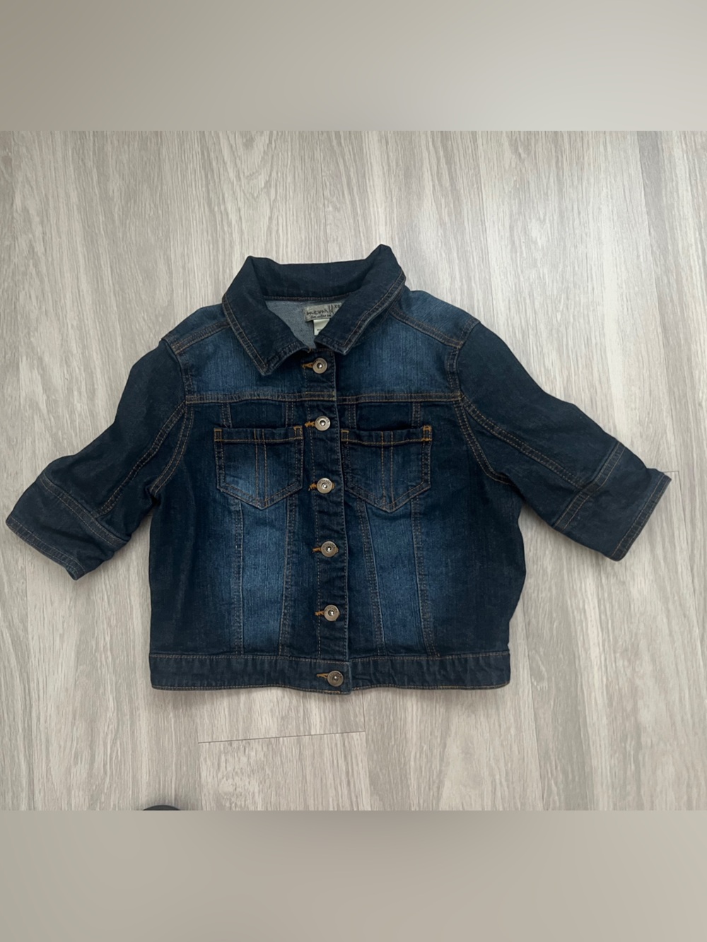 One World Women’s XS Cropped Denim Jacket Dark Wash Button Front Jean Jacket